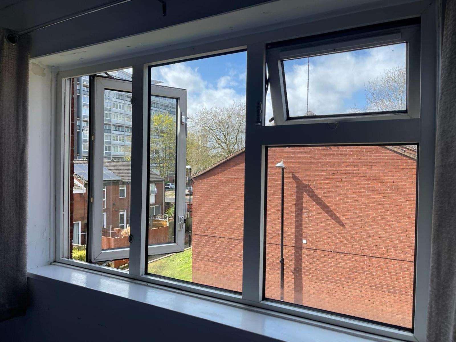 Homestays-Close To Coventry City And University I Free Parking I Wi-Fi 外观 照片