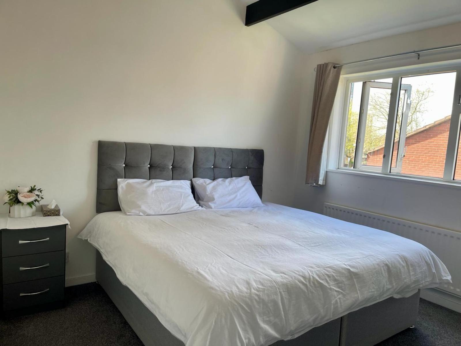 Homestays-Close To Coventry City And University I Free Parking I Wi-Fi 外观 照片