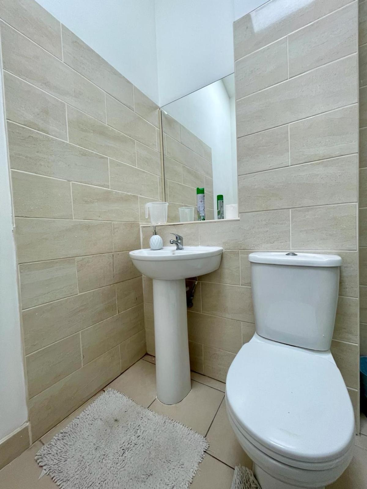 Homestays-Close To Coventry City And University I Free Parking I Wi-Fi 外观 照片